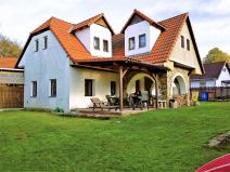 Prodej rodinného domu, Černovice, Bělohrobského, 200 m2