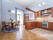 Prodej bytu 3+1, Praha - Nové Město, Soukenická, 120 m2