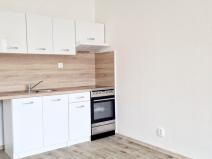 Pronájem bytu 1+kk, Havířov - Šumbark, Letní, 30 m2