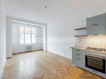 Pronájem bytu 2+kk, Praha - Žižkov, Čajkovského, 54 m2