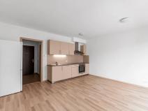 Pronájem bytu 1+kk, Praha - Hloubětín, Kbelská, 31 m2