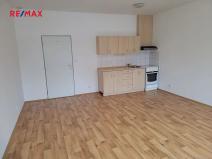 Pronájem bytu 1+kk, Strakonice, Lidická, 37 m2