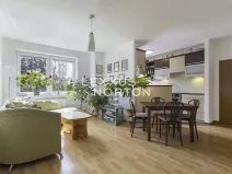 Prodej bytu 3+kk, Šestajovice, Revoluční, 65 m2