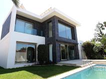 Prodej rodinného domu, Algeciras, Španělsko, Calle Cabo Cervera, 162 m2