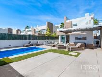 Prodej rodinného domu, Guardamar del Segura, Španělsko, 104 m2