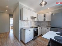 Prodej bytu 2+1, Karlovy Vary - Rybáře, Hybešova, 71 m2
