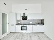 Pronájem bytu 2+kk, Praha - Michle, U plynárny, 53 m2