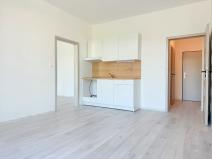 Pronájem bytu 2+kk, Milovice, Slepá, 40 m2