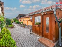 Prodej rodinného domu, Neratovice - Mlékojedy, Hlavní, 174 m2