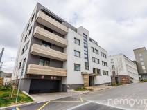 Prodej garážového stání, Praha - Vinohrady, Perucká, 18 m2