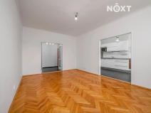 Pronájem bytu 2+1, Praha - Podolí, Podolská, 67 m2