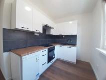 Prodej bytu 2+1, Karviná, Na Kopci, 56 m2