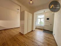 Pronájem bytu 4+kk, Praha - Vršovice, Charkovská, 74 m2