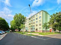 Prodej bytu 3+1, Ostrov, Kollárova, 71 m2