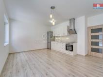 Pronájem bytu 1+kk, Dýšina, V. Brožíka, 36 m2