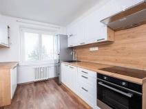 Prodej bytu 2+1, Hradec Králové, Jiráskovo náměstí, 55 m2