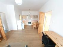 Pronájem bytu 2+kk, Praha, U kněžské louky, 50 m2