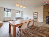 Pronájem bytu 4+1, Cheb, Májová, 117 m2
