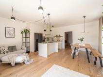 Pronájem rodinného domu, Praha - Vinoř, Lipoltická, 106 m2