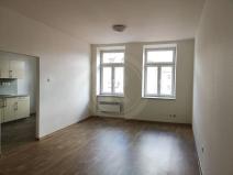 Pronájem bytu 1+1, České Budějovice, Karla IV., 41 m2