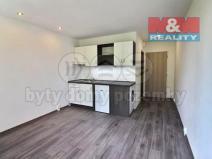 Prodej bytu 1+kk, Louny, Přemyslovců, 18 m2