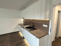 Pronájem bytu 2+kk, Uherské Hradiště - Jarošov, Drahy, 55 m2