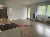 Pronájem bytu 1+kk, Teplice, Bílinská, 44 m2