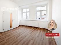 Pronájem bytu 2+kk, Teplice, Benešovo náměstí, 45 m2