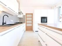 Prodej bytu 3+1, Praha - Strašnice, Tuklatská, 76 m2