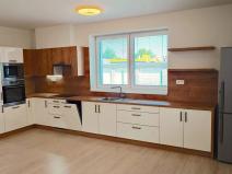 Pronájem bytu 1+kk, Trhové Sviny, Za Pilou, 40 m2