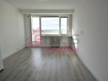 Pronájem bytu 1+kk, Praha - Kobylisy, Kyselova, 25 m2