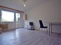 Pronájem bytu 2+kk, Praha - Kobylisy, Mirovická, 45 m2