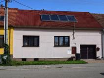 Prodej podílu vícegeneračního domu, Novosedly, 180 m2
