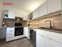 Pronájem bytu 3+1, Praha - Strašnice, Nosická, 75 m2