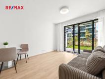 Pronájem bytu 1+kk, Praha - Žižkov, Šrámkové, 36 m2