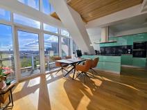 Pronájem atypického bytu, Praha - Smíchov, Holečkova, 143 m2