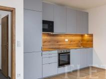 Pronájem bytu 1+kk, Praha - Košíře, Fabiánové, 31 m2