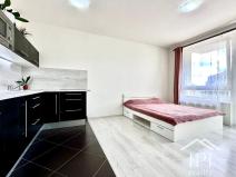 Prodej bytu 1+kk, Praha - Střížkov, Makedonská, 32 m2