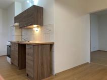 Pronájem bytu 2+1, Chomutov, Bezručova, 55 m2