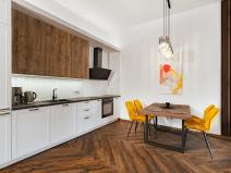 Prodej bytu 3+kk, Horní Planá, Náměstí, 83 m2