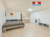 Prodej komerční nemovitosti, Praha - Břevnov, Bělohorská, 49 m2