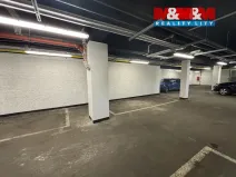 Pronájem garážového stání, Praha - Hostivař, Hornoměcholupská, 20 m2