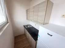 Pronájem bytu 1+kk, Praha - Vysočany, U vinných sklepů, 27 m2