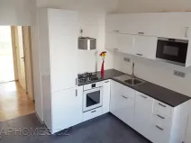 Pronájem bytu 3+kk, Praha - Žižkov, Biskupcova, 78 m2