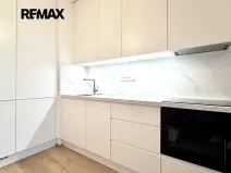 Pronájem bytu 1+kk, Praha - Hloubětín, Poděbradská, 45 m2