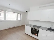 Pronájem bytu 1+kk, Praha - Holešovice, V háji, 34 m2