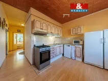 Prodej bytu 3+1, Rotava, Sídliště, 67 m2