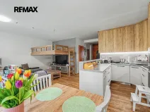 Prodej bytu 2+kk, Kamenice, Jednosměrná, 72 m2