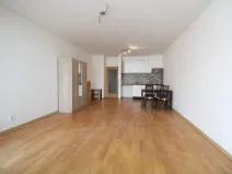 Pronájem bytu 1+kk, Praha - Libeň, Drahobejlova, 39 m2
