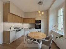 Pronájem bytu 2+kk, Praha - Žižkov, Biskupcova, 51 m2